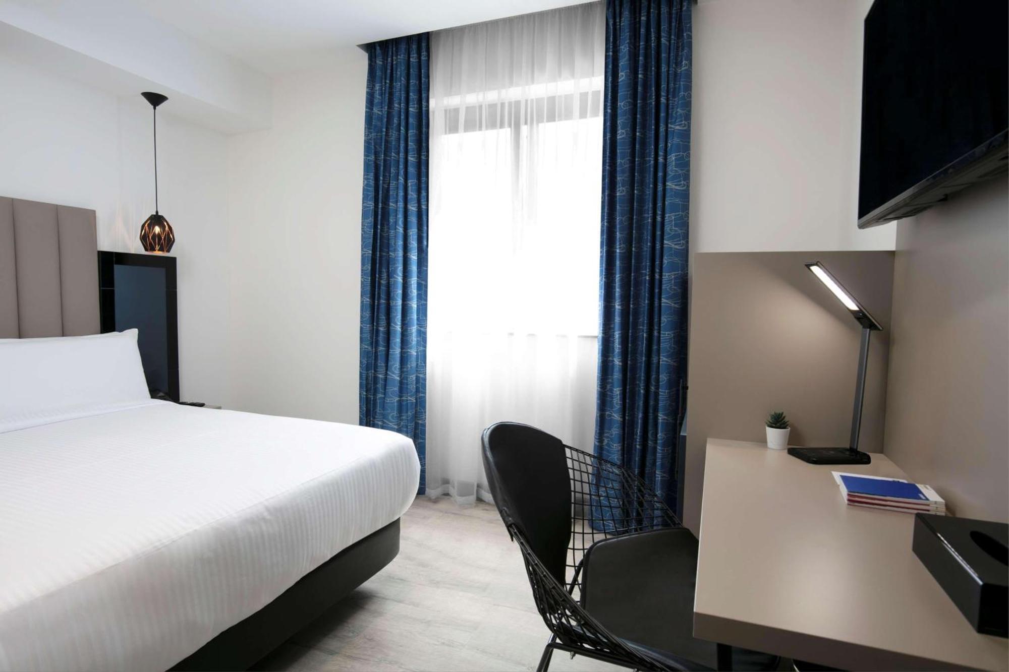 Spark By Hilton Luton 루턴 외부 사진